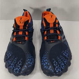Run L Blue and Orange Running Shoes size 7 pre owned Exellent condition